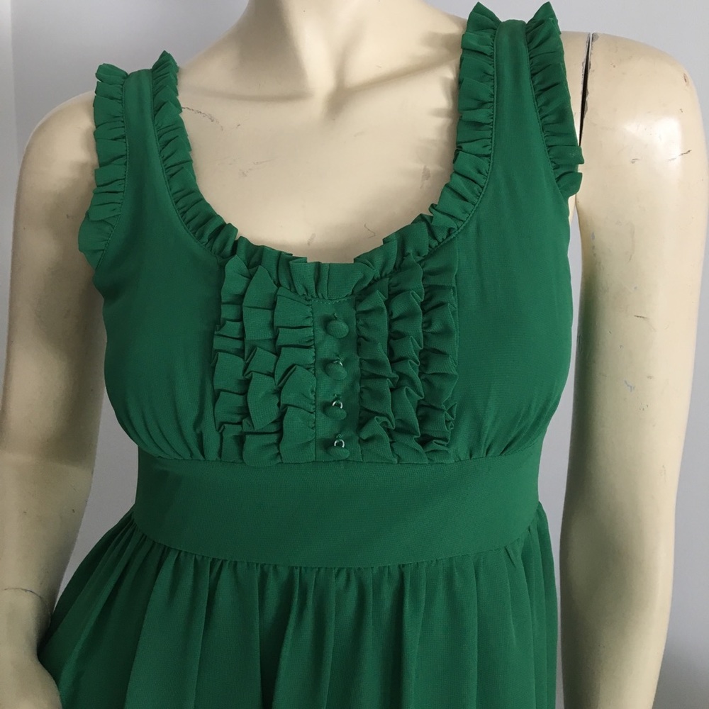 Green Sleeveless babydoll dress with ruffle trim size small